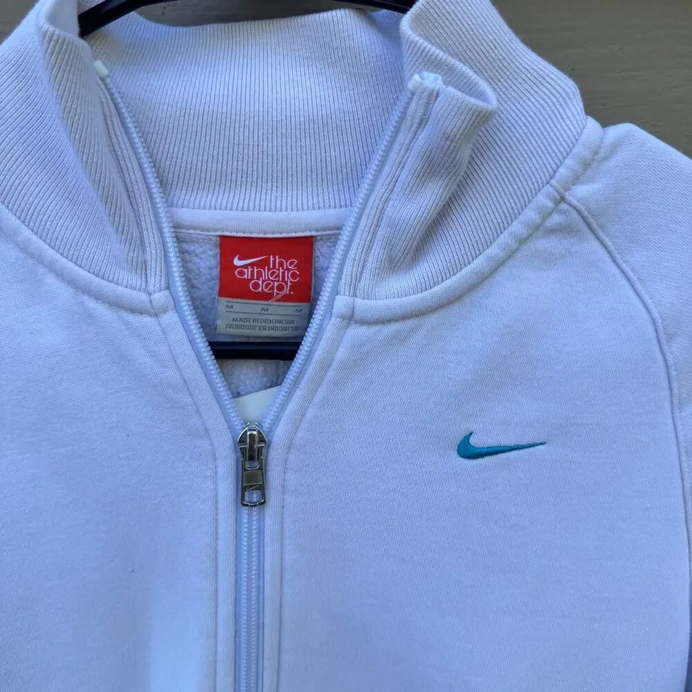 Nike Men's White and Grey Sweatshirt
